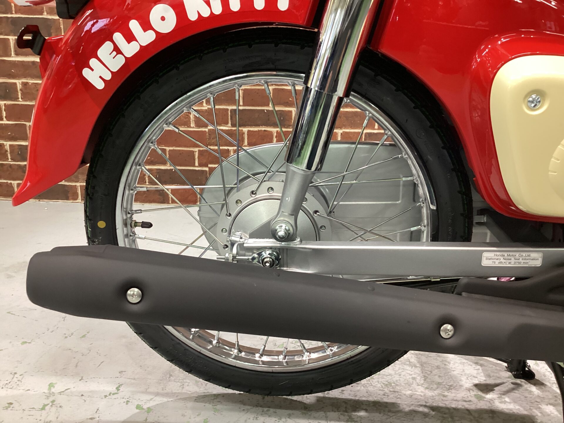 スーパーカブ50 HELLO KITTY