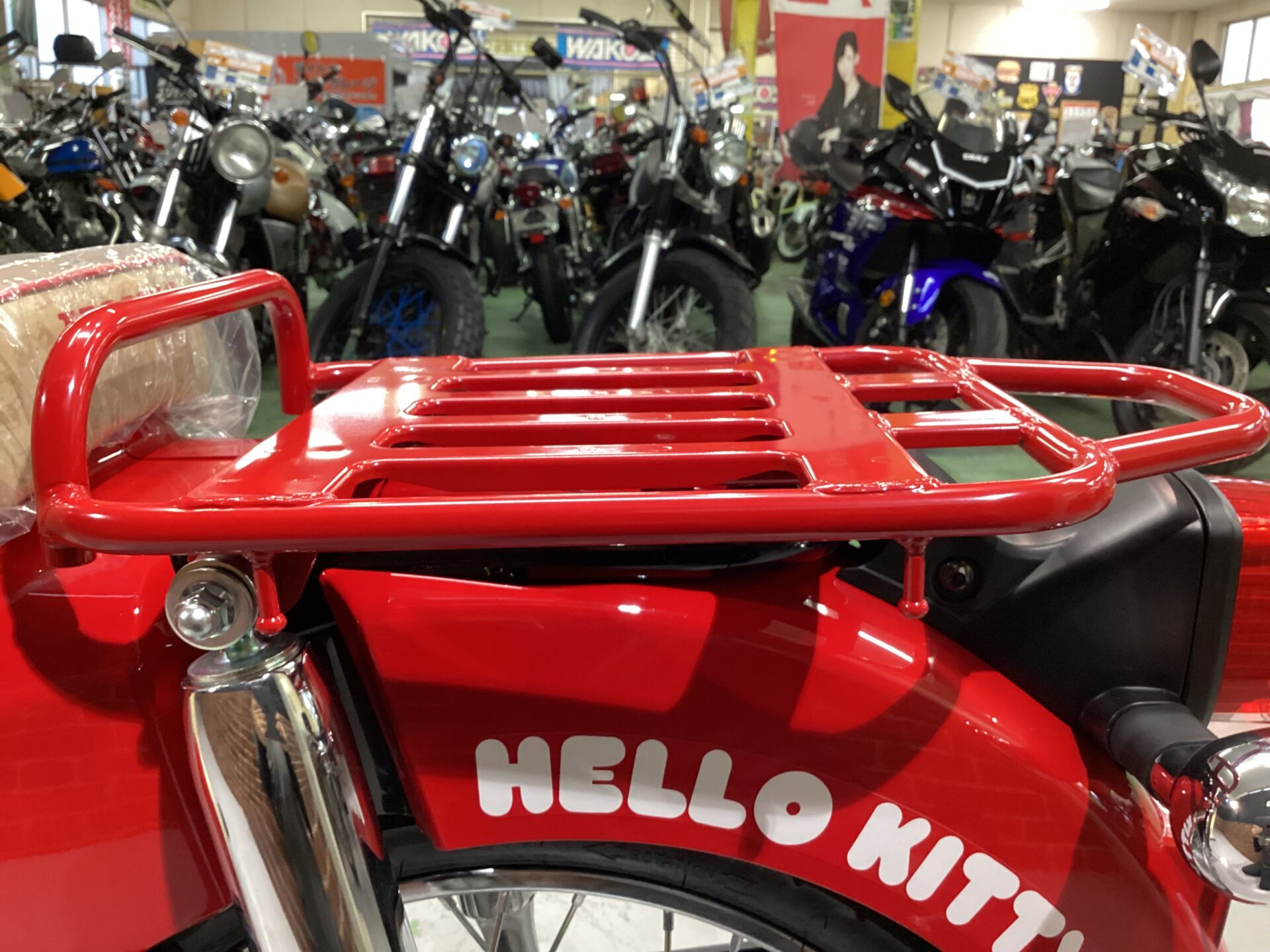 スーパーカブ50 HELLO KITTY