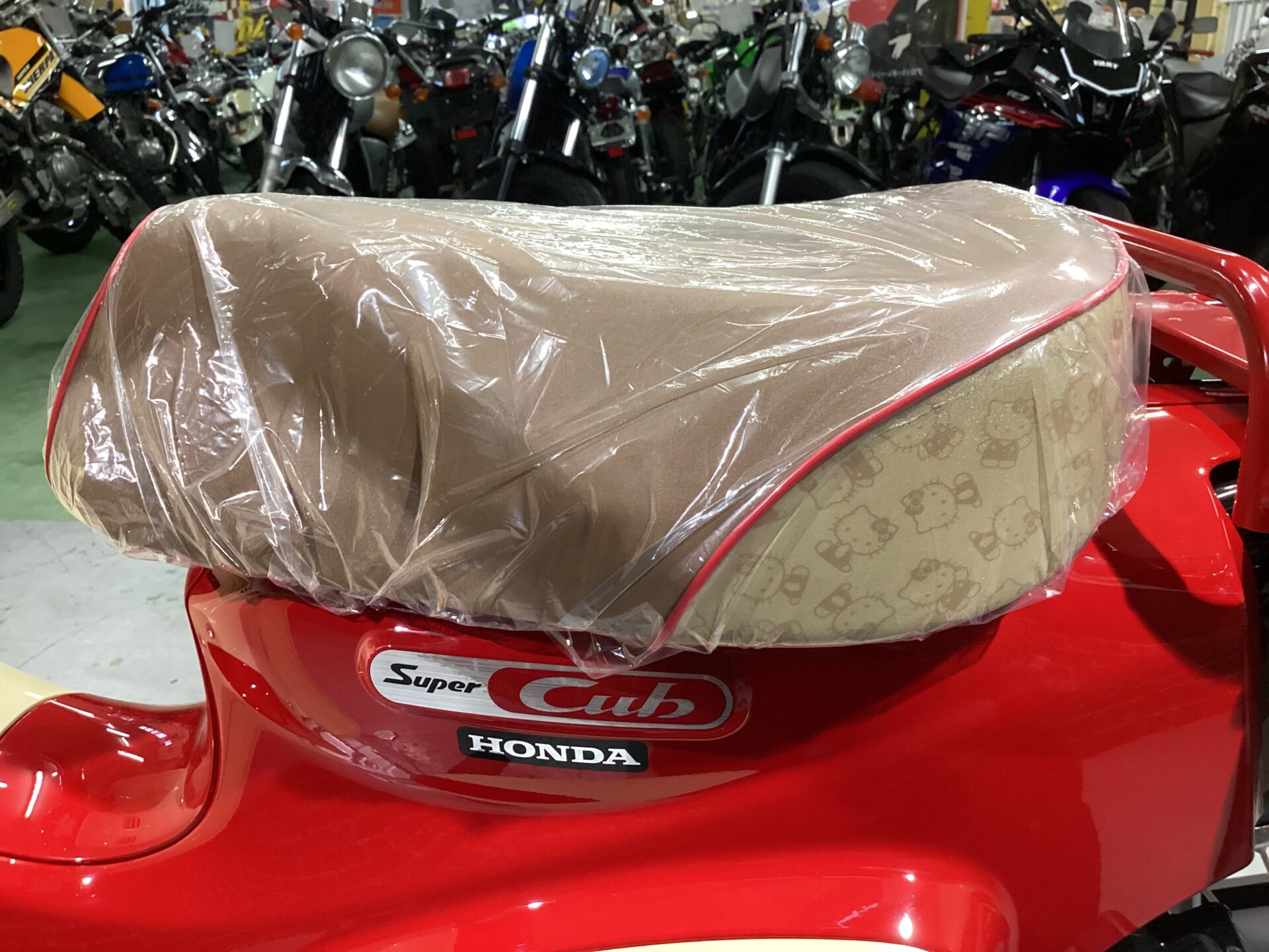 スーパーカブ50 HELLO KITTY