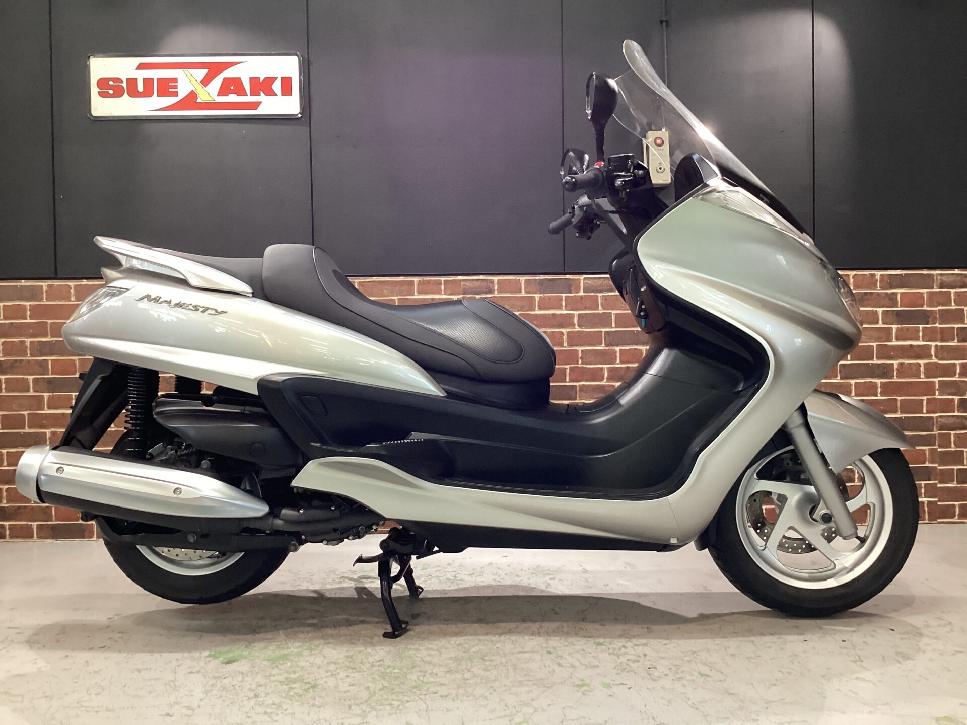 グランドマジェスティ