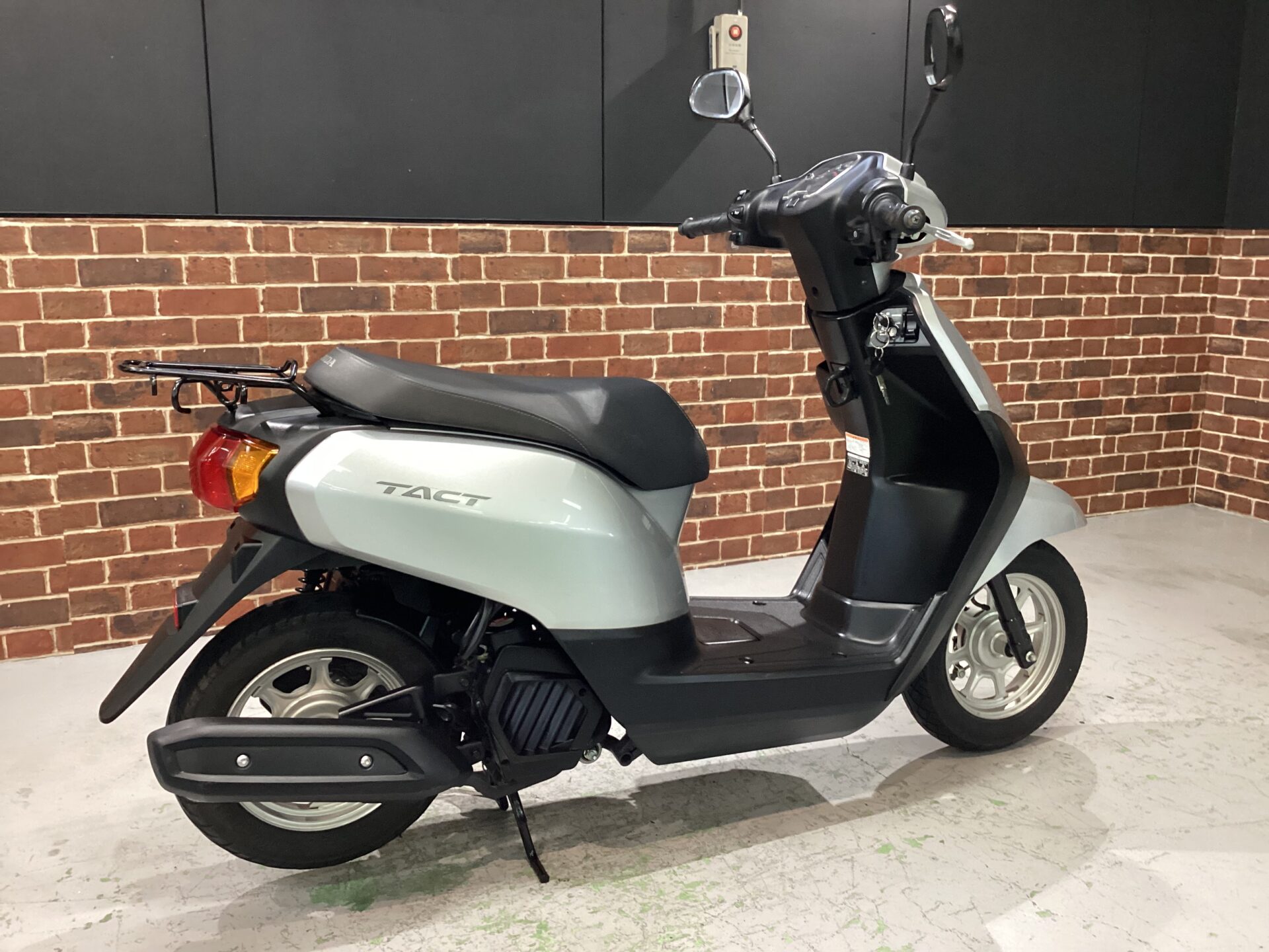 タクト・ベーシック