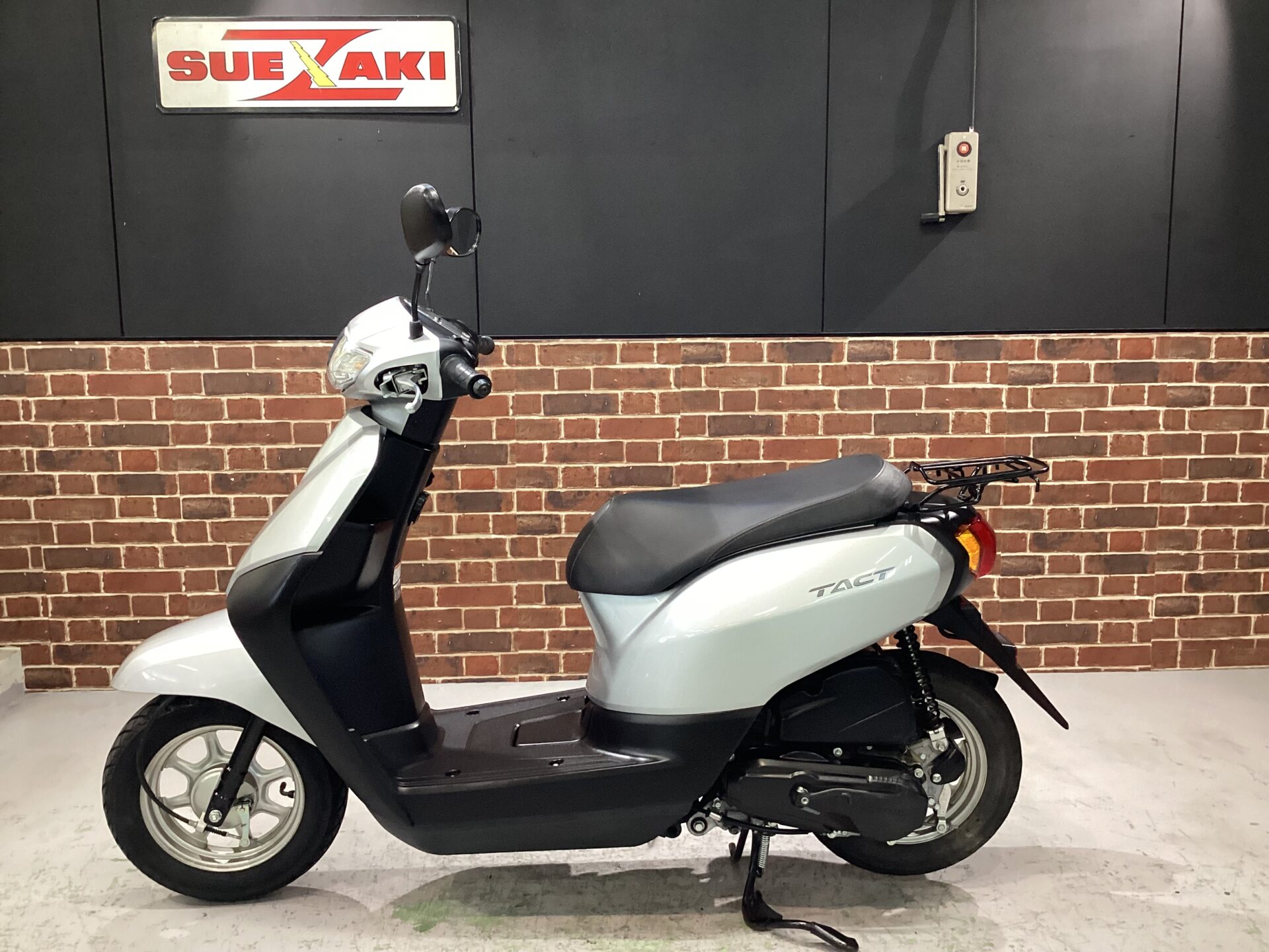 タクト・ベーシック