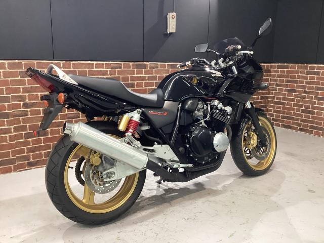 CB400スーパーボルドール