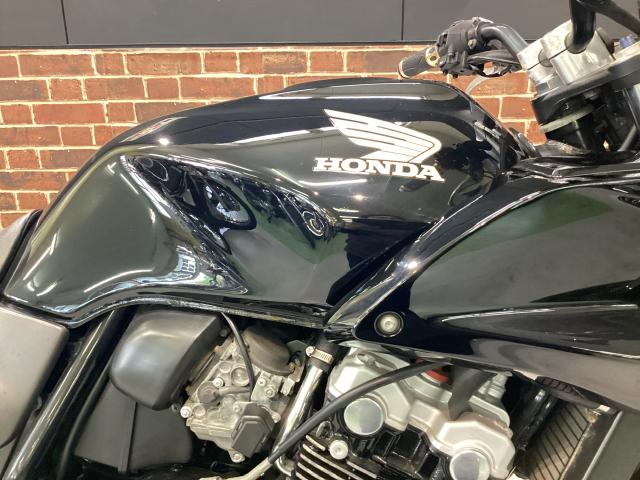 CB400スーパーボルドール