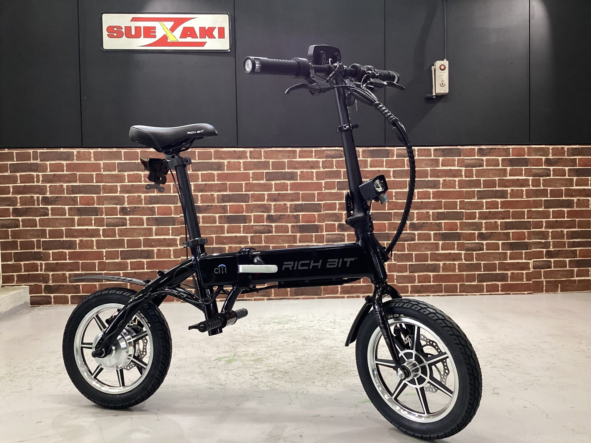 RICH BIT CIYT 特定小型原付