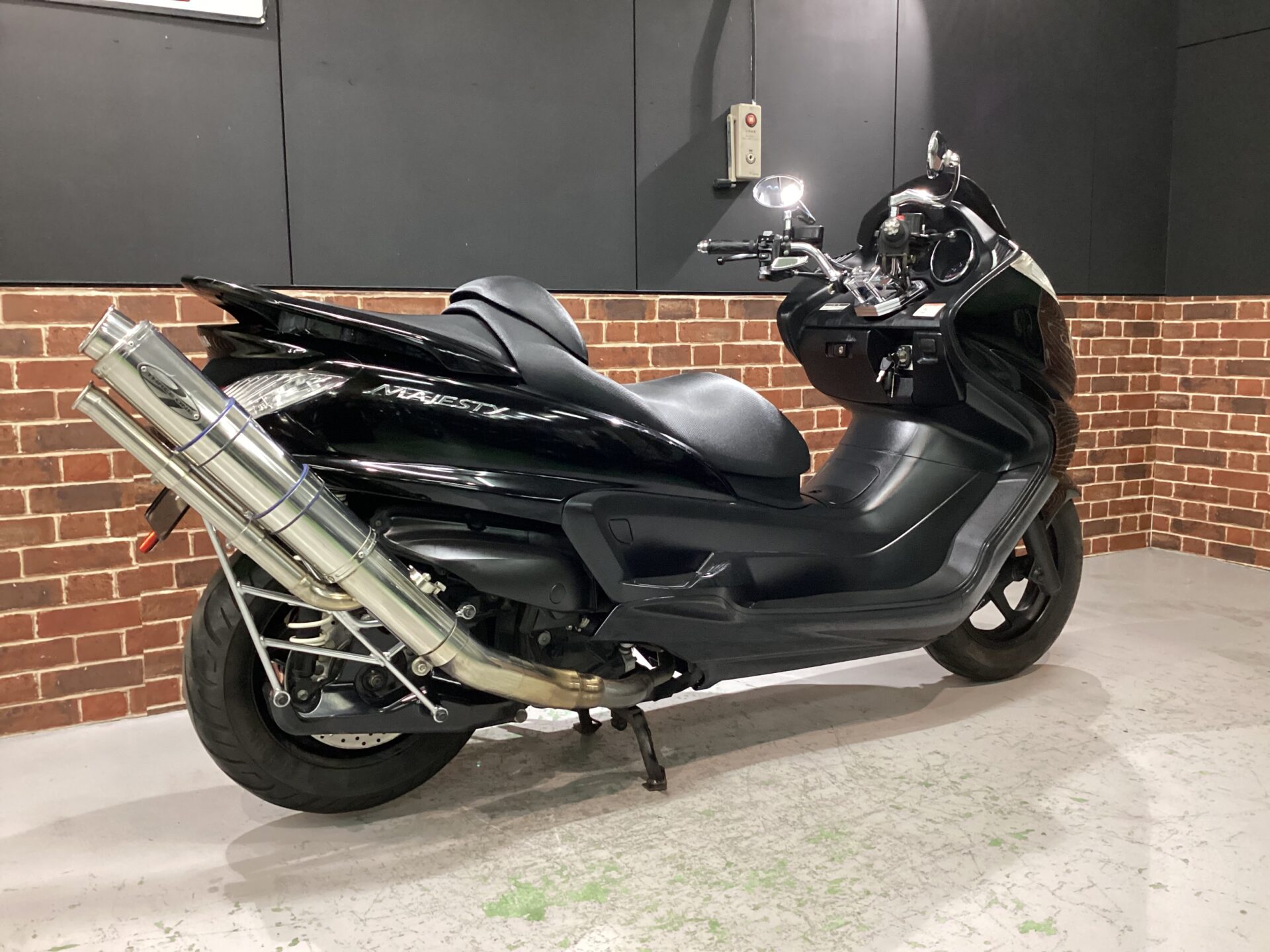 グランドマジェスティ250