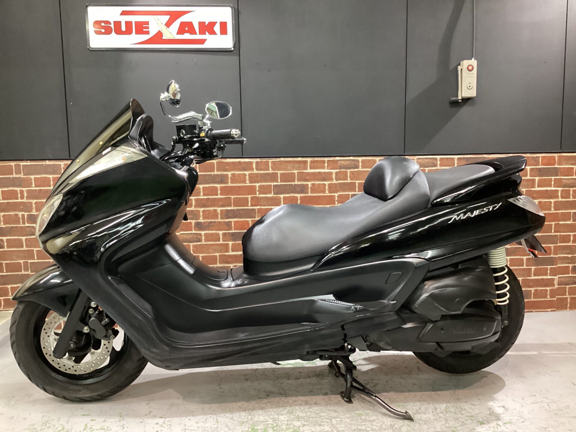 グランドマジェスティ250