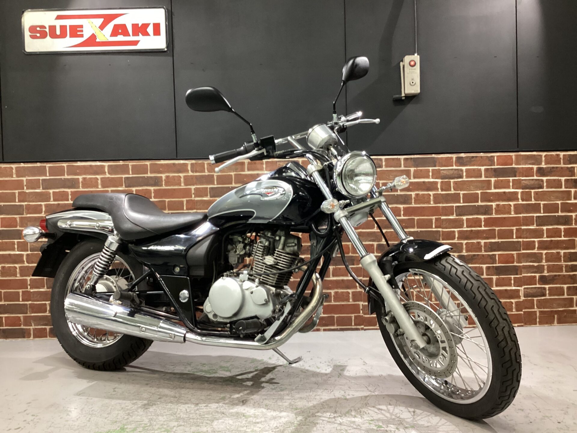 エリミネーター125