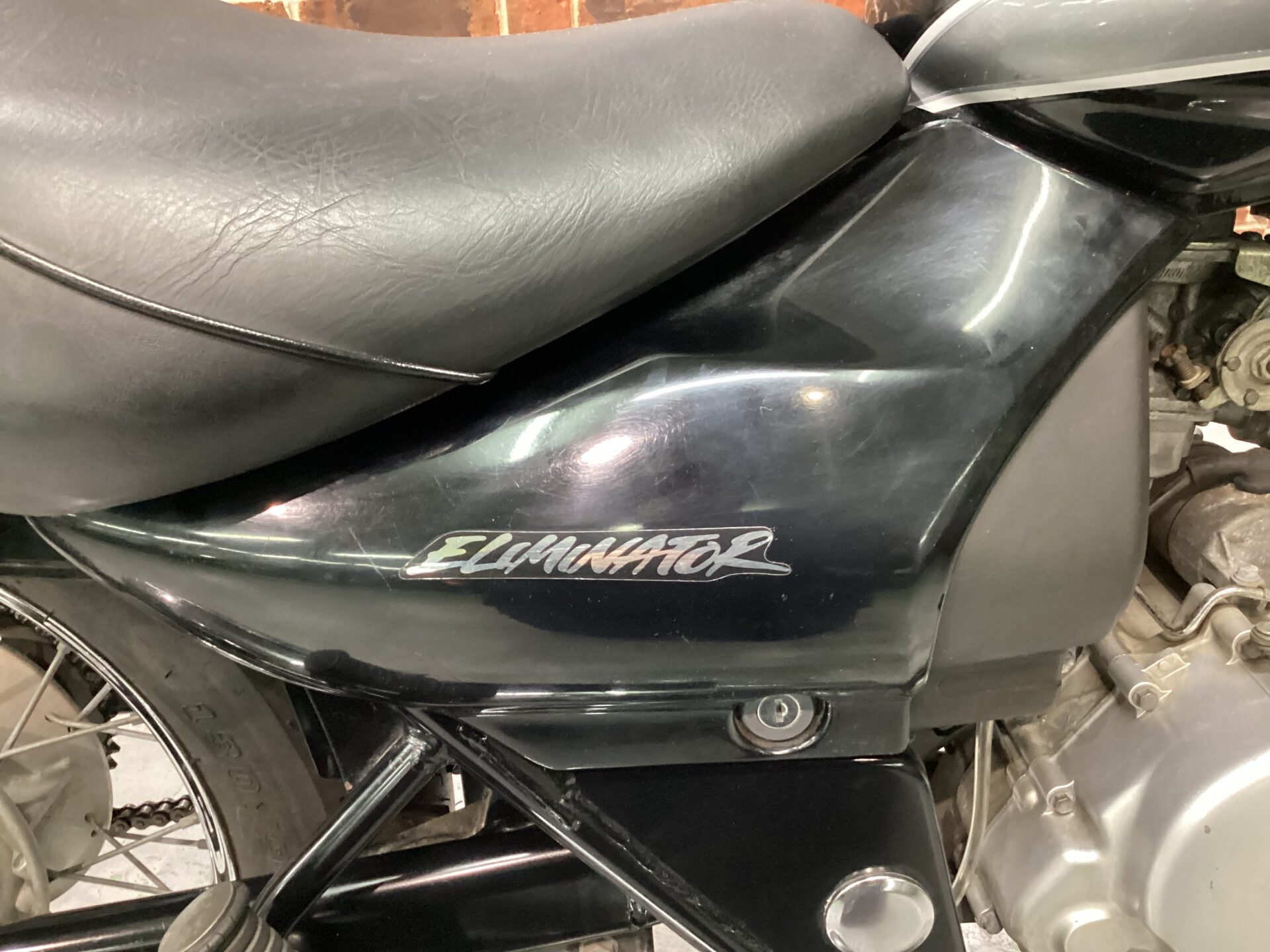 エリミネーター125