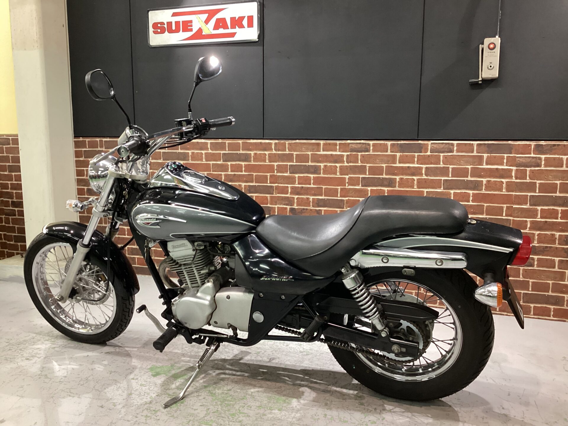 エリミネーター125