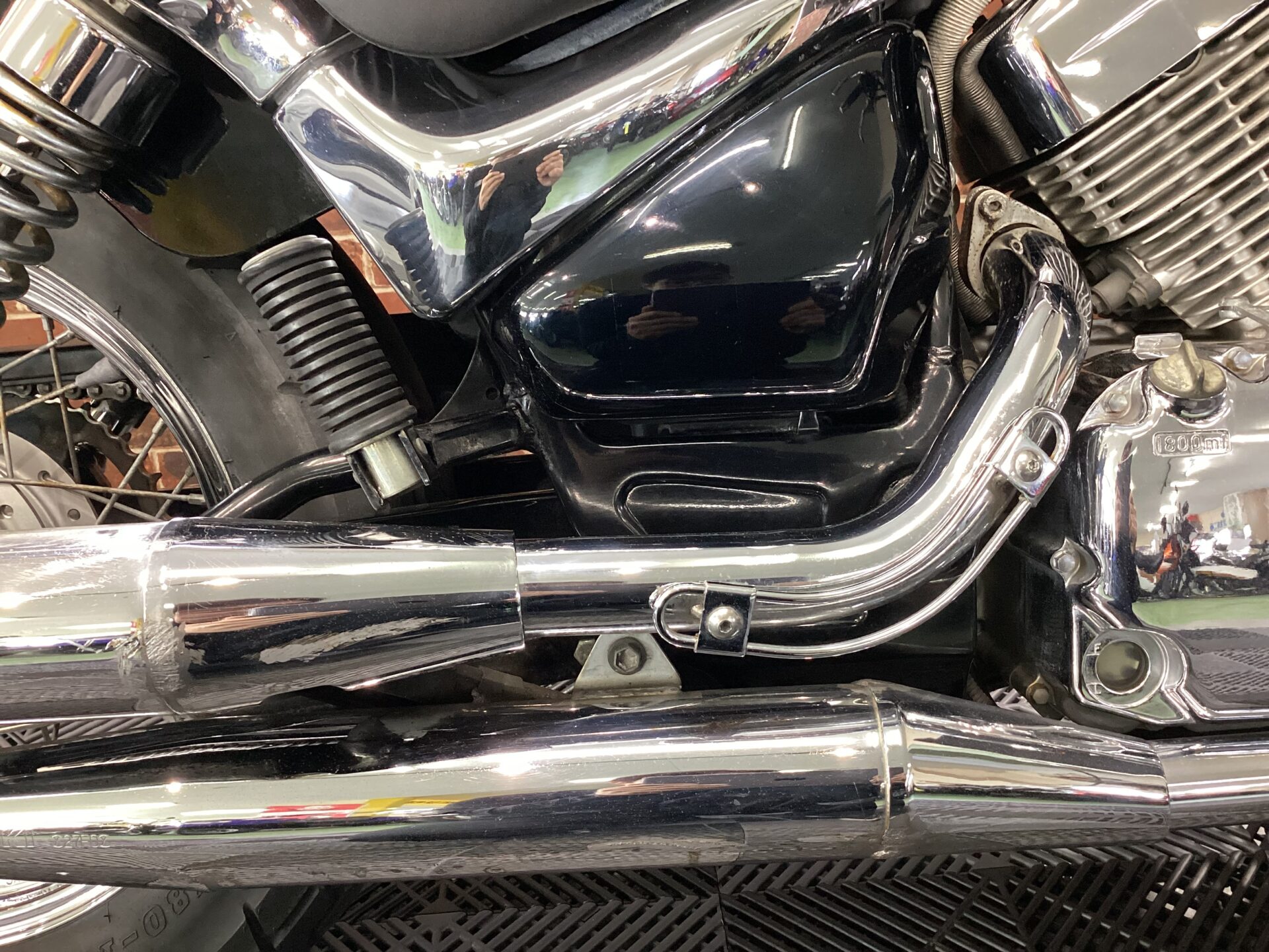 イントルーダーLC250