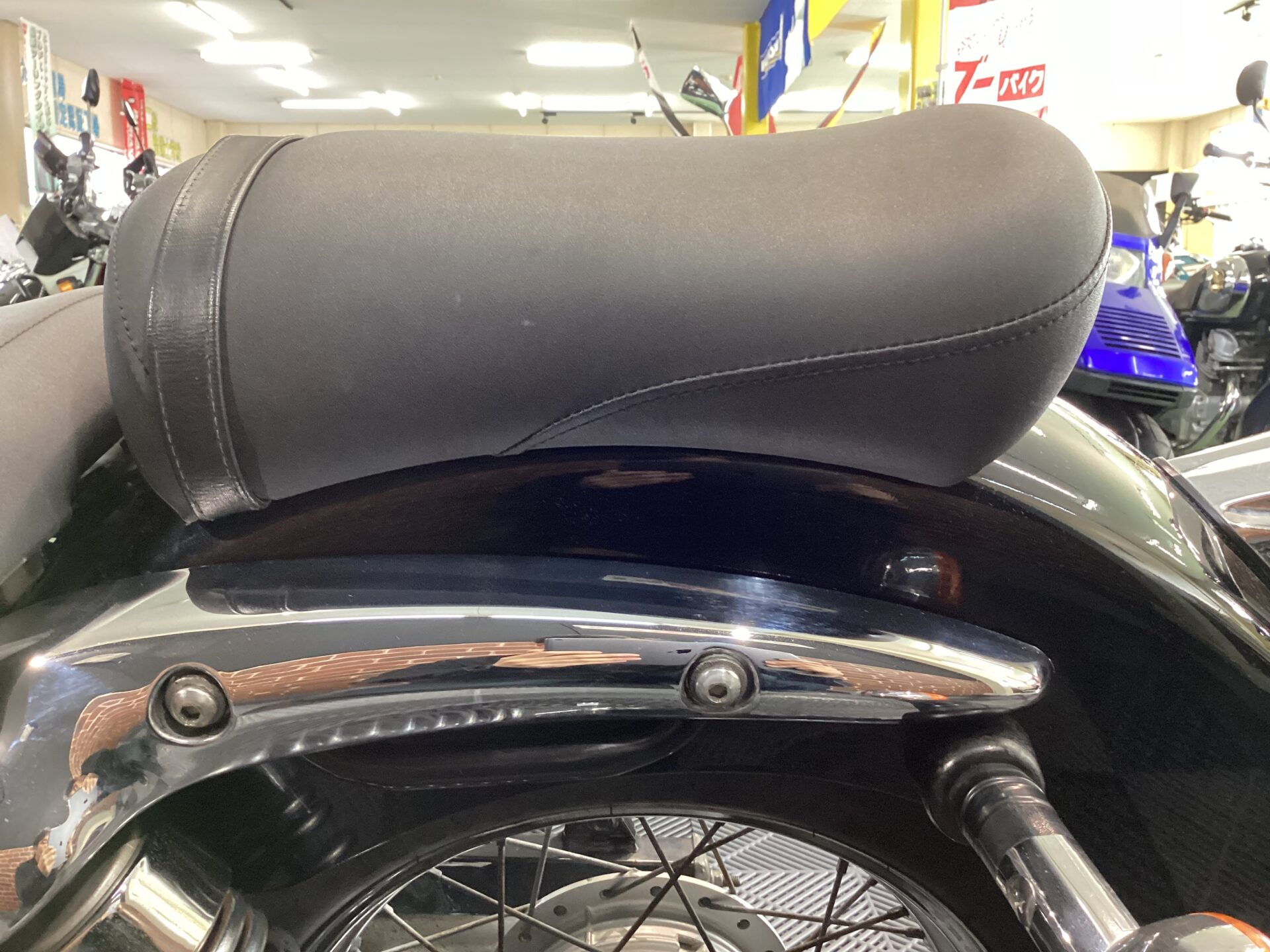 イントルーダーLC250