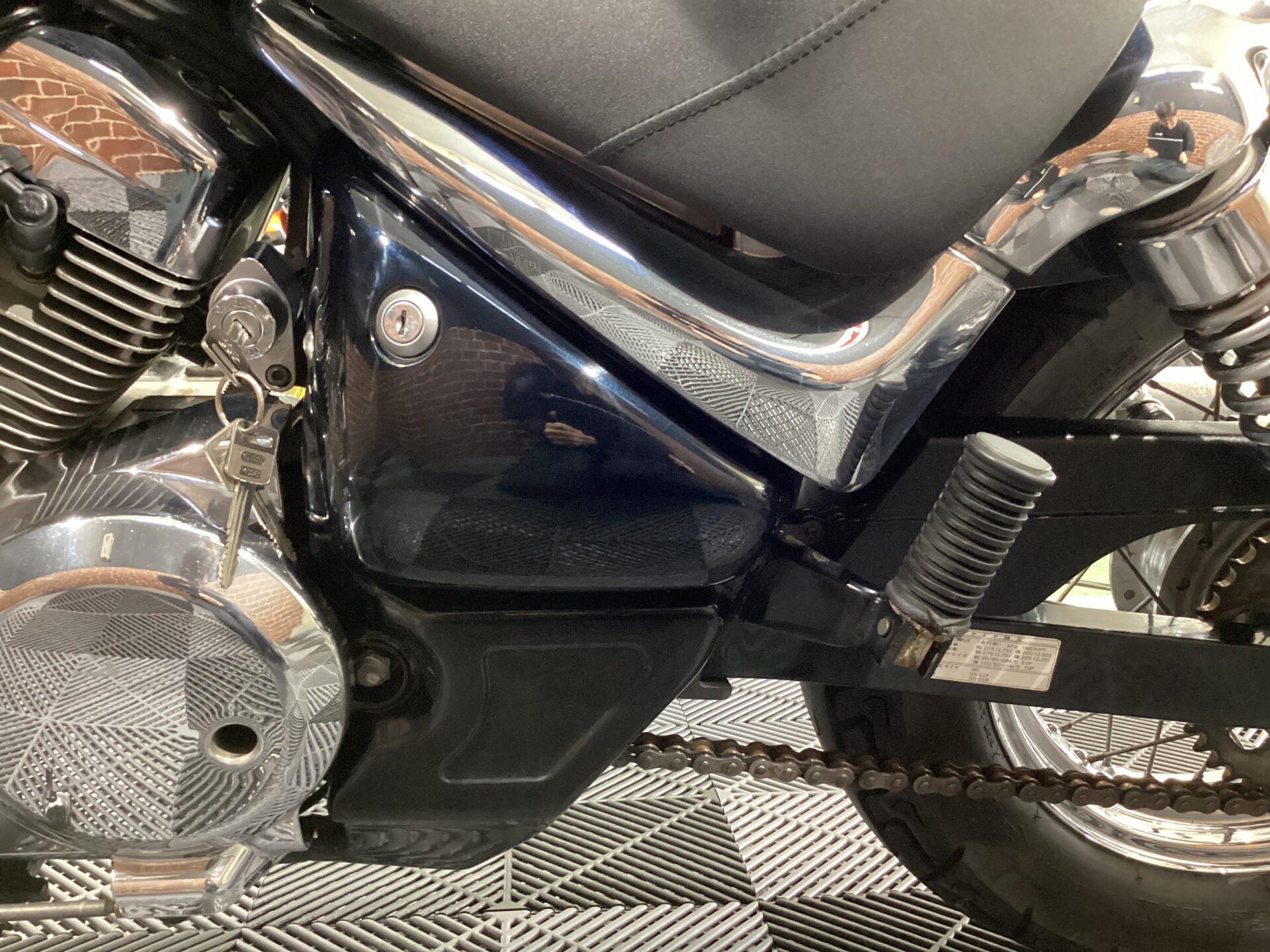 イントルーダーLC250