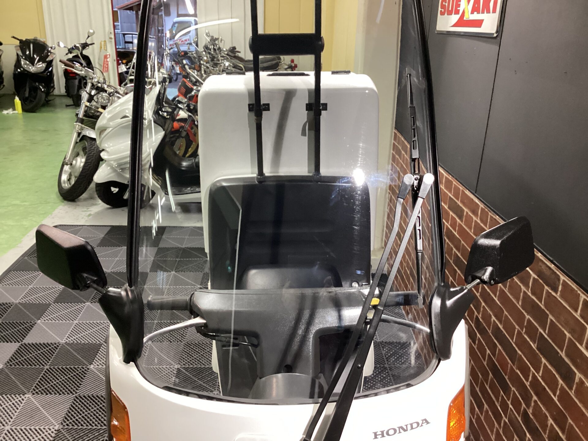 ジャイロキャノピー