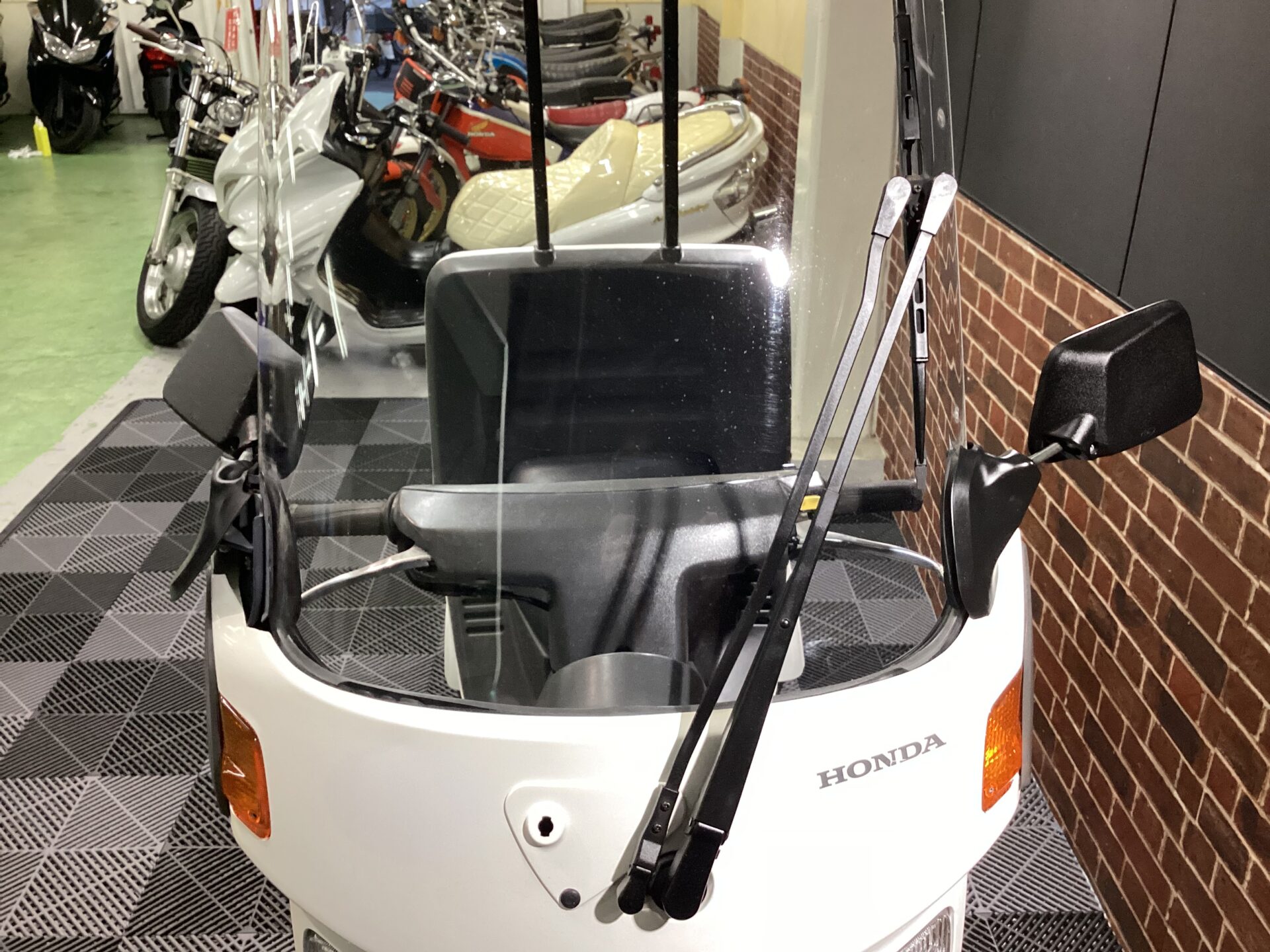 ジャイロキャノピー