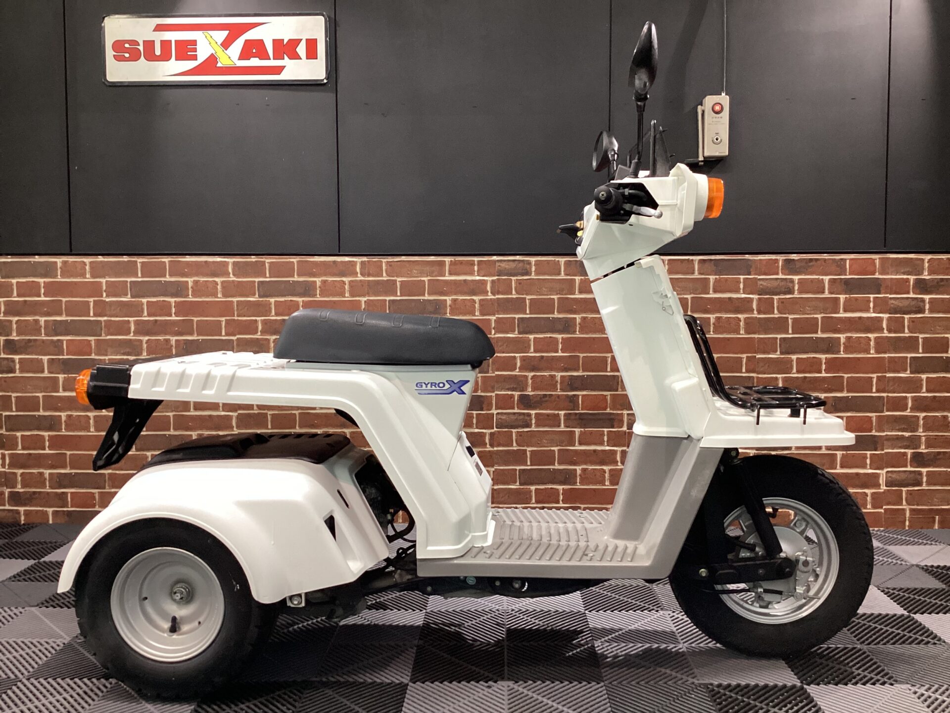 ジャイロX ベーシック