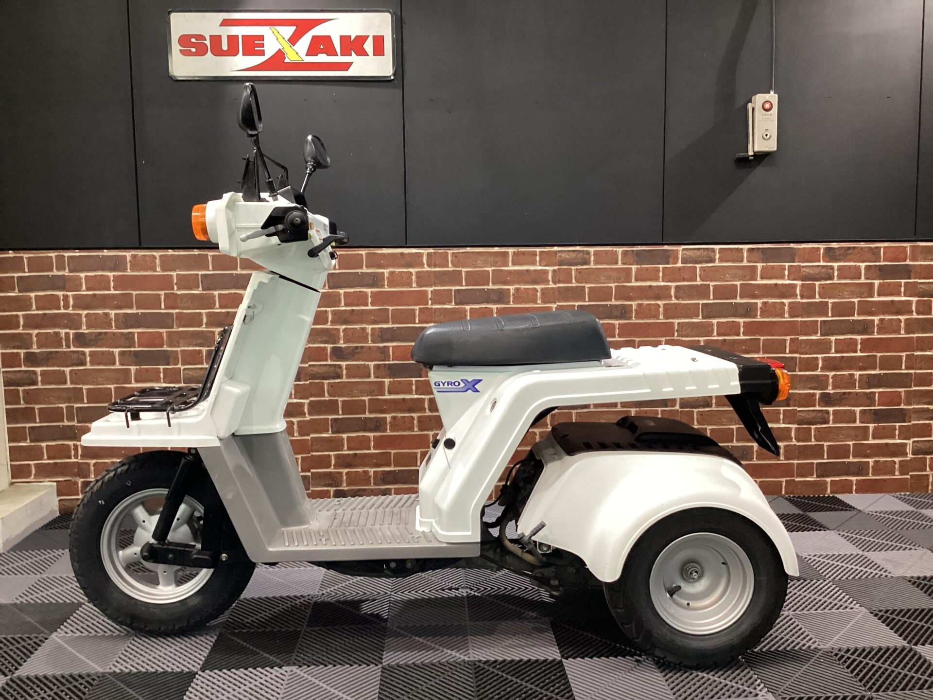 ジャイロX ベーシック