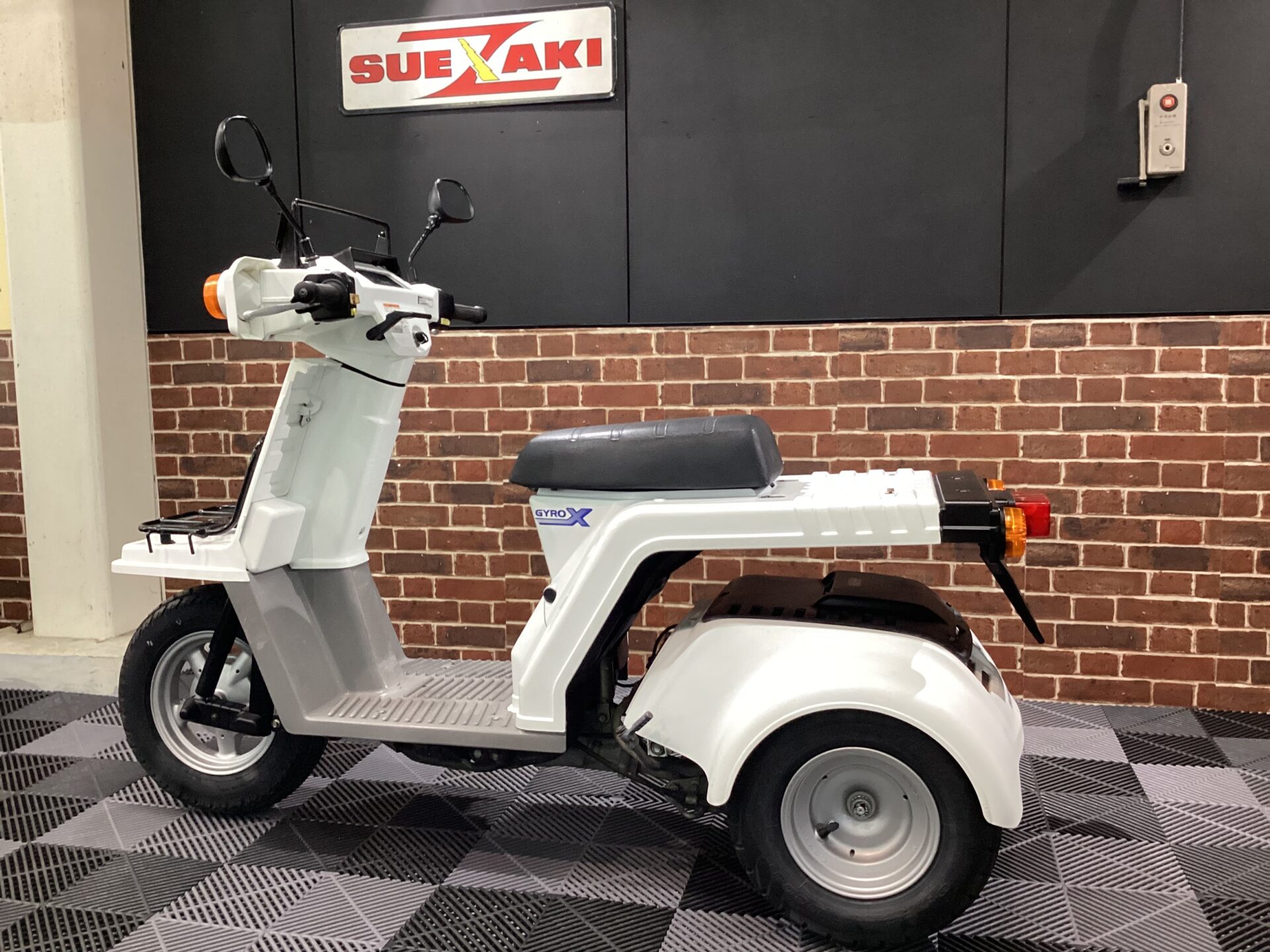 ジャイロX ベーシック