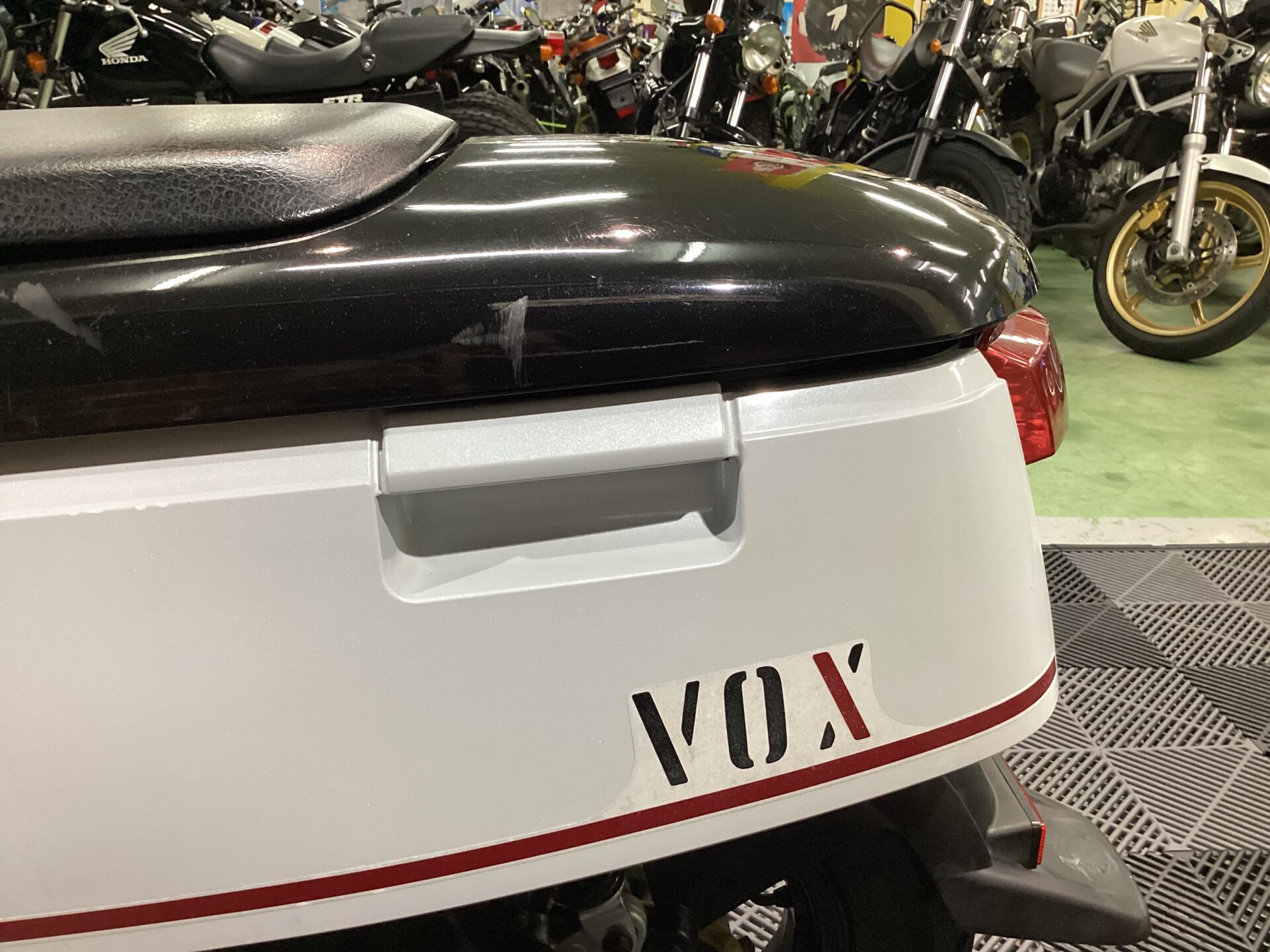 VOX DX