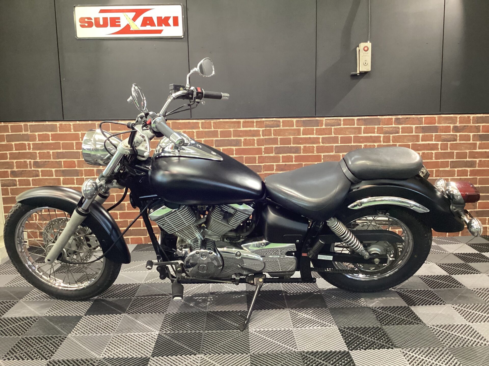 ドラッグスター250