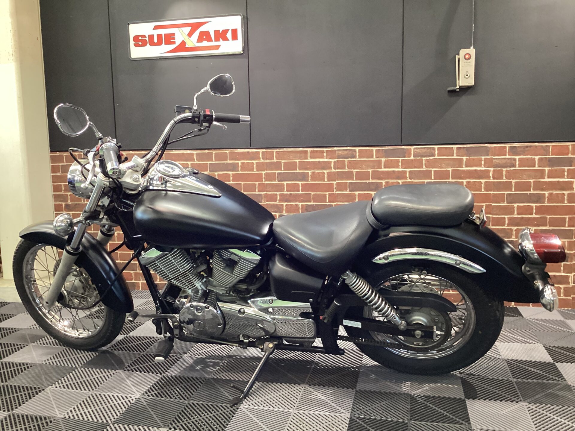 ドラッグスター250